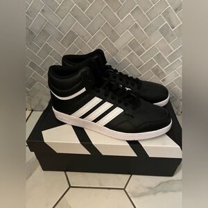 Adidas Womens Black and White Sneakers Hoops 4.0 Mid